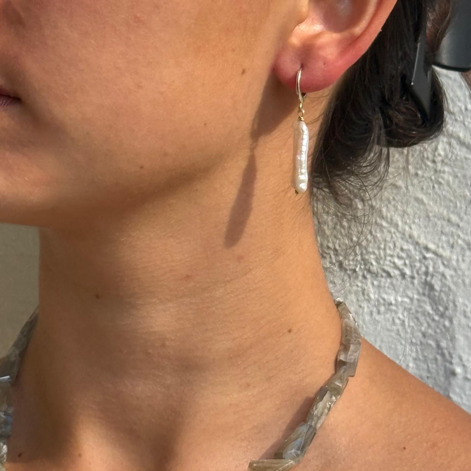 Taormina - Keshi bar Pearl Earrings