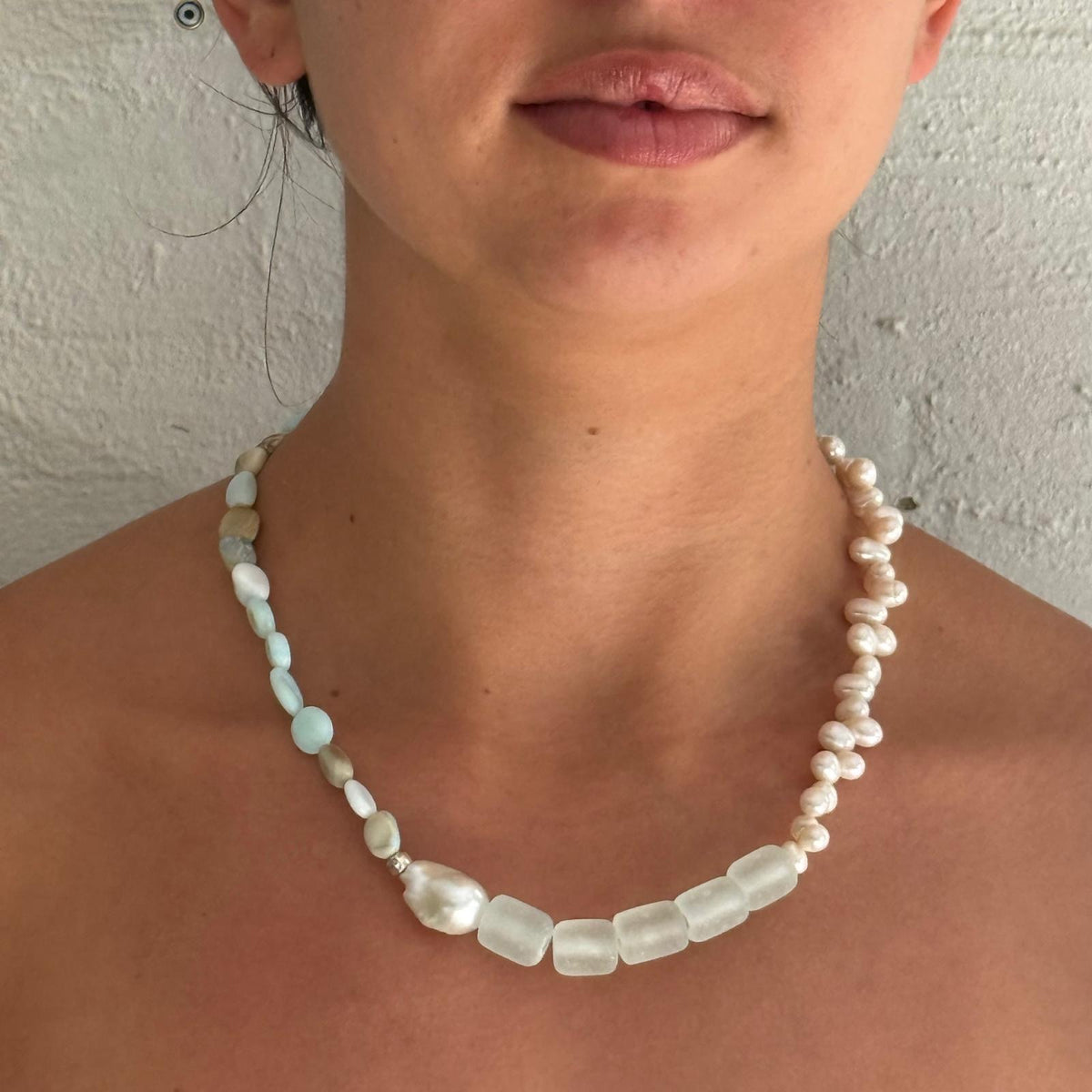 Drift Pearl Necklace.