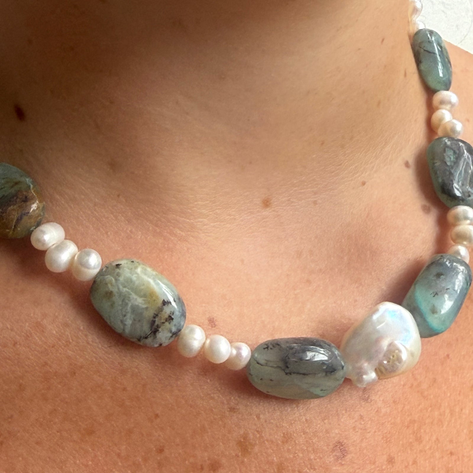 Moonlit Tide Necklace - Precious stone & pearls