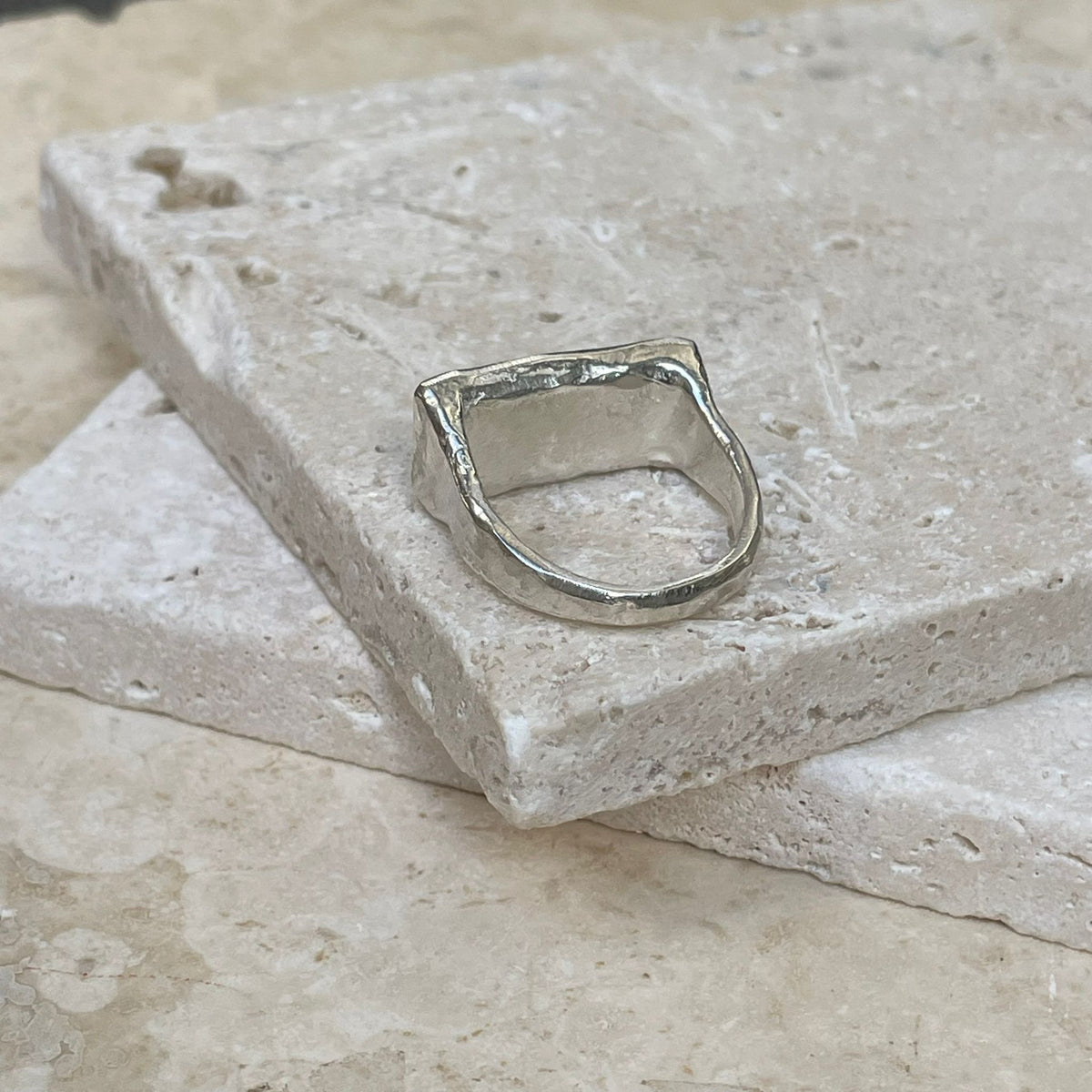 PIANA - UNISEX SIGNET RING IN SILVER OR GOLD