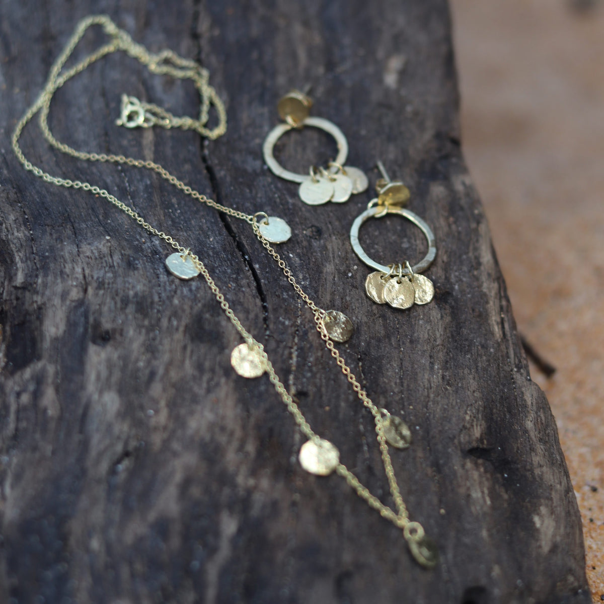 Gold Moon Glimmer Necklace