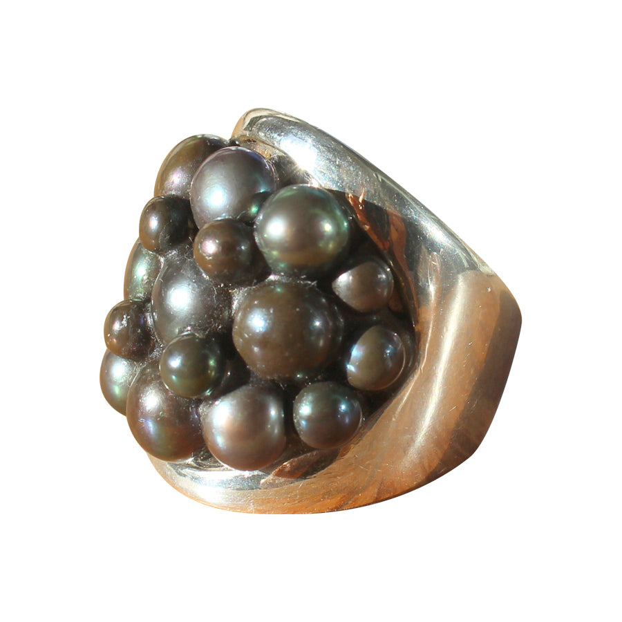 Pearl cluster ring