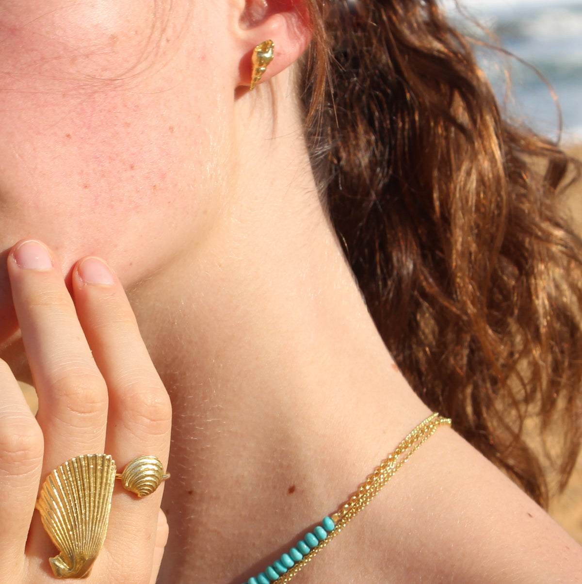 CONICAL SHELL STUD EARRINGS IN SILVER OR GOLD