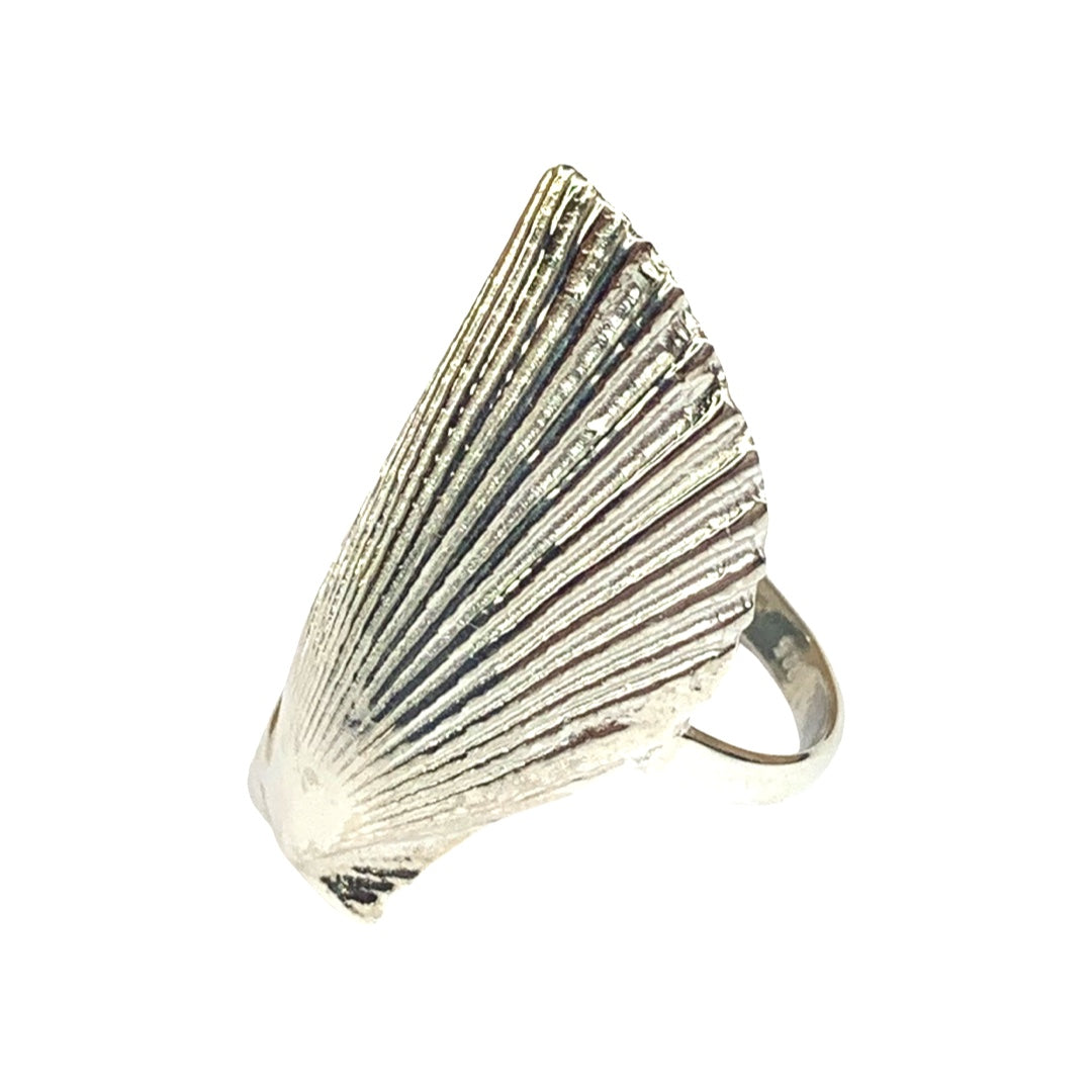 VENUS STATEMENT RING in Silver or Gold